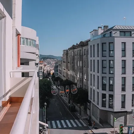 Centrico Con Luz Y Belleza By Apartamento Vigo