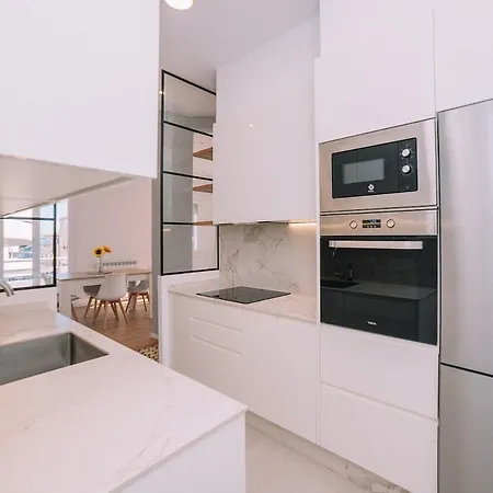 Centrico Con Luz Y Belleza By