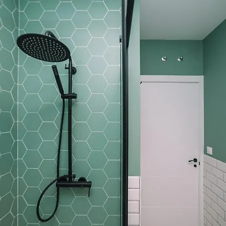 Centrico Con Luz Y Belleza By