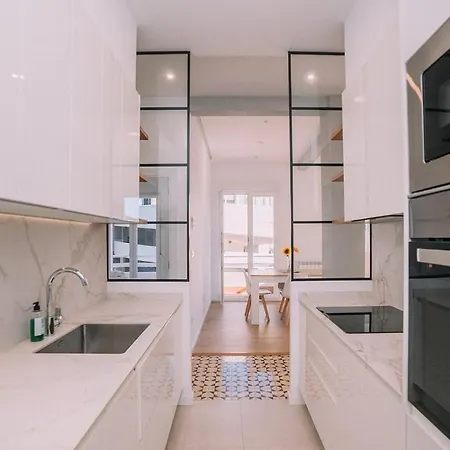 Centrico Con Luz Y Belleza By *