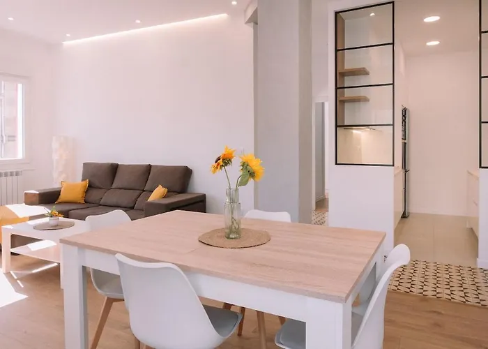 Apartamento Centrico Con Luz Y Belleza By Vigo