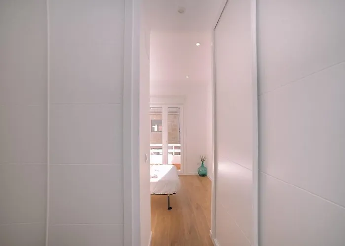 Apartamento Centrico Con Luz Y Belleza By *