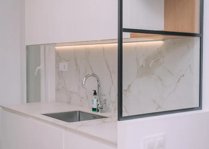 Centrico Con Luz Y Belleza By Apartamento Vigo